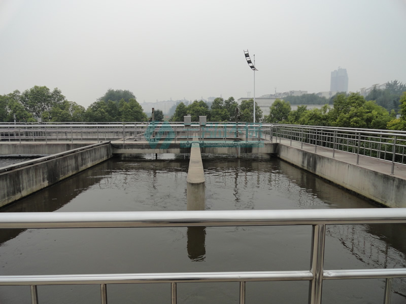 城市污水调节池